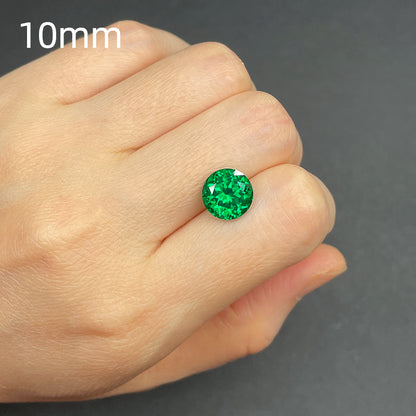 Lab-Grown Garnet, Emerald Green YAG (Yttrium Aluminum Garnet), Synthetic Round Faceted Gemstone
