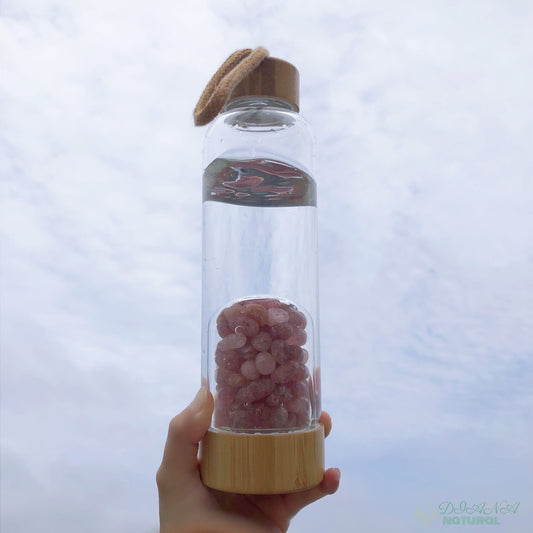 Eco-Elegant Hydration: 500ml Natural Pink Crystal Tumbled Stones Bamboo Cap Glass Water Bottle